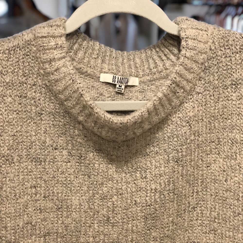 BB Dakota sweater